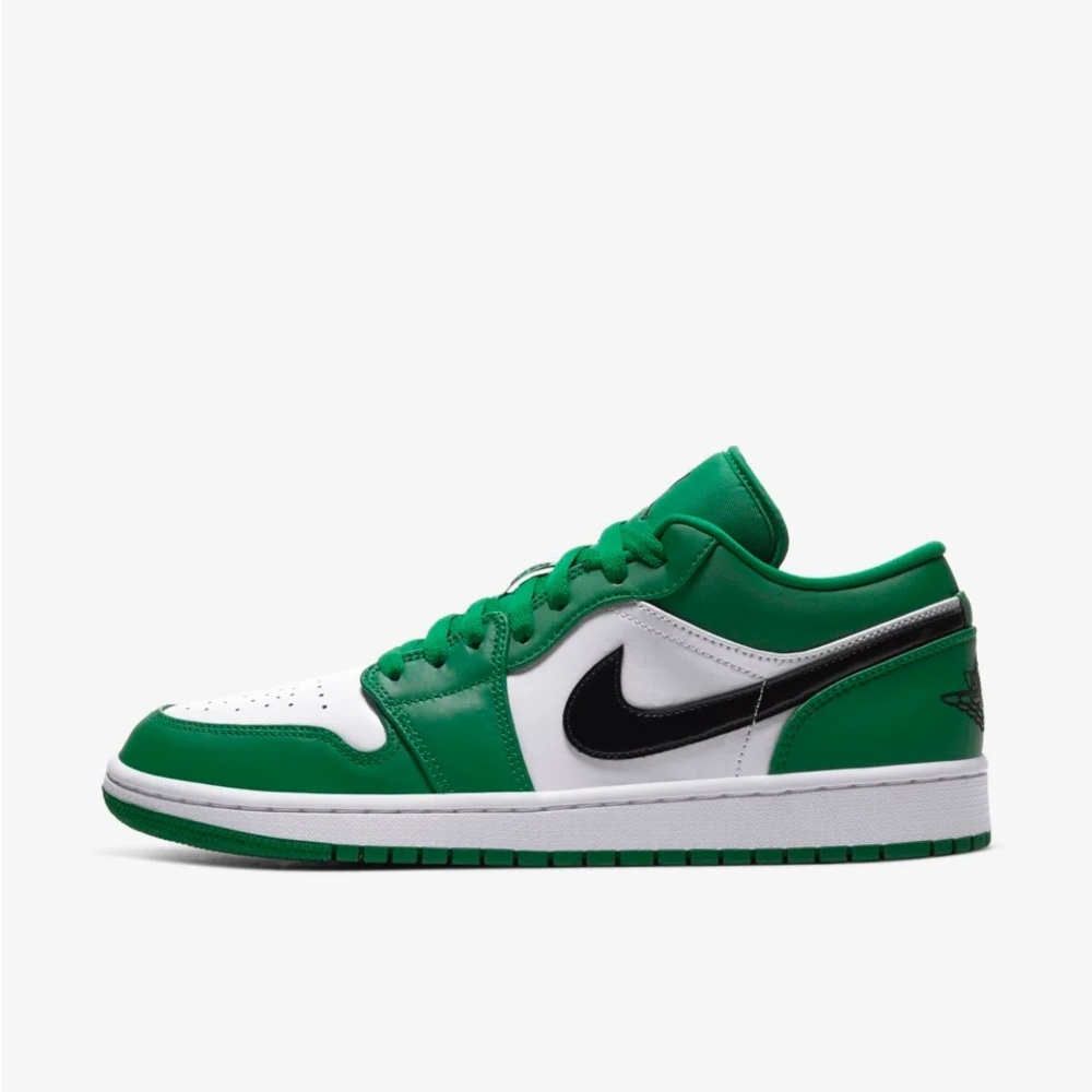 Nike Green and White Low-Top Sneakers